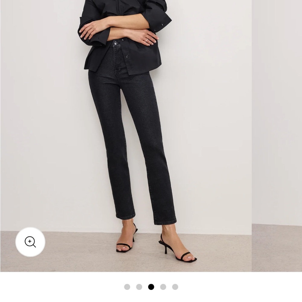 Good American Black Ankle Straight Jeans